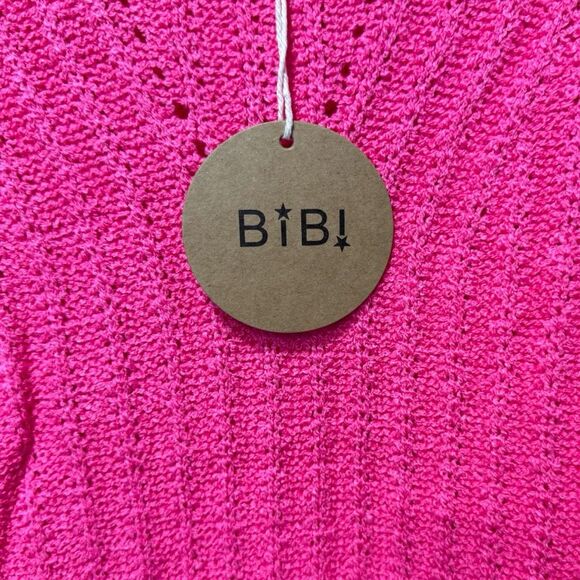 BiBi Fuchsia Pink Texture Round Neck Short Sleeve Knit Top NWT - Picture 6 of 7